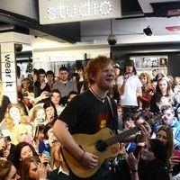 Ed Sheeran performs songs from his album '+' at HMV | Picture 83984